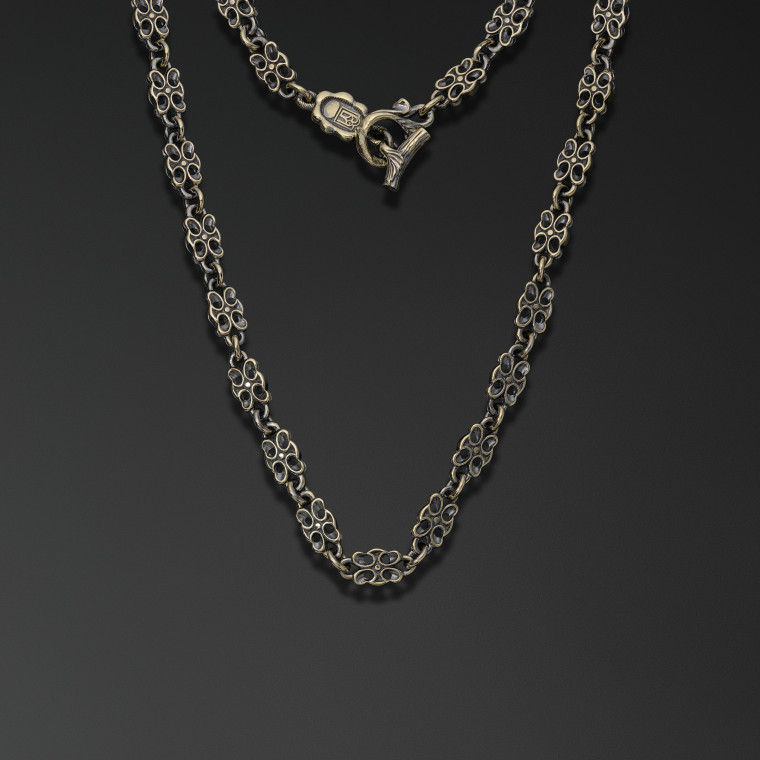 “Quatrefoil” Chain