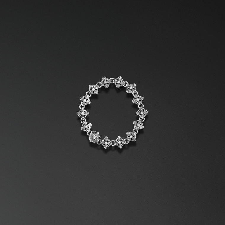 “Floral” chain bracelet